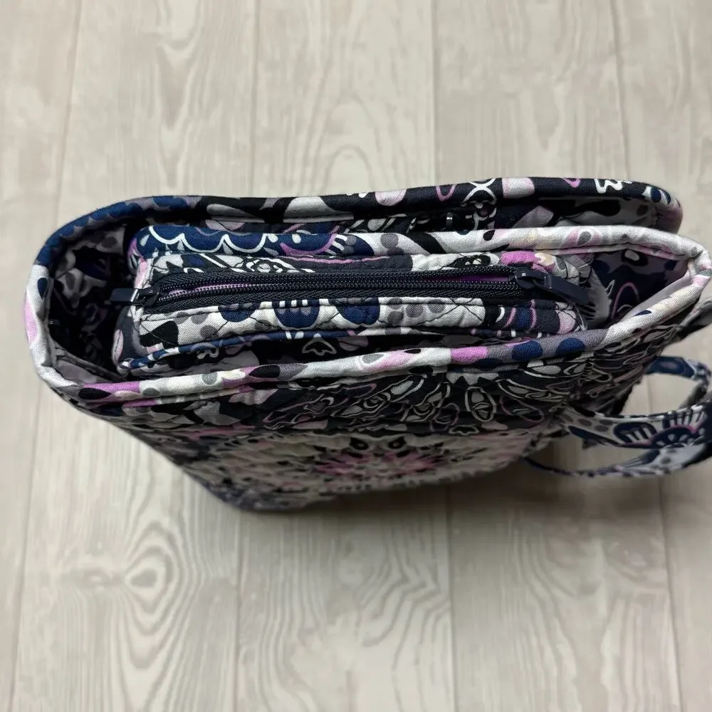 Vera Bradley Mimosa Medallion Hanging Travel Organizer Cosmetic Toiletry Bag
